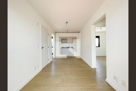 Sala e Cozinha de apartamento à venda com 2 quartos, 43m² em Cipava, Osasco