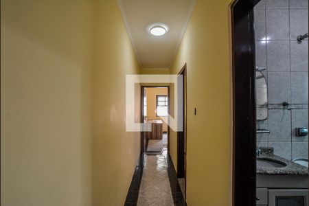 Casa à venda com 142m², 3 quartos e 4 vagasCorredor