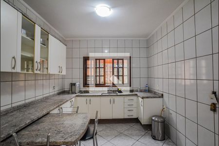 Casa à venda com 142m², 3 quartos e 4 vagasCozinha