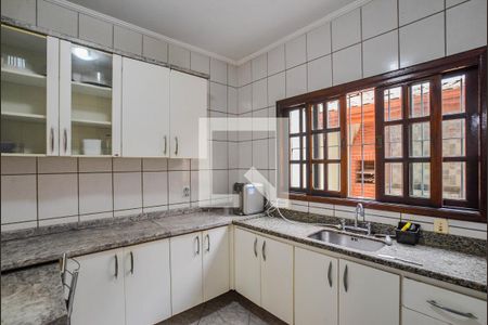 Casa à venda com 142m², 3 quartos e 4 vagasCozinha