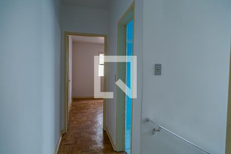 Casa à venda com 200m², 2 quartos e 1 vagaCorredor