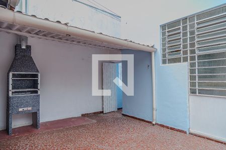 Casa à venda com 200m², 2 quartos e 1 vagaÁrea comum