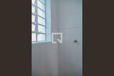 Casa à venda com 200m², 2 quartos e 1 vagaBanheiro de Serviço