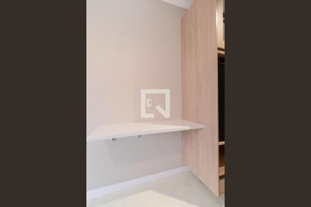 Apartamento à venda com 28m², 1 quarto e sem vagaQuarto e Sala