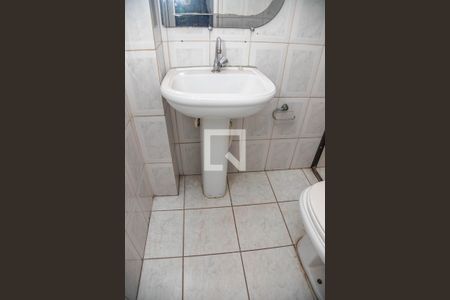 Banheiro de kitnet/studio para alugar com 1 quarto, 49m² em Vila Nova Santa Luzia, São Bernardo do Campo