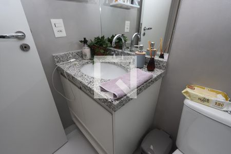 Apartamento à venda com 63m², 2 quartos e 1 vagaBanheiro Social