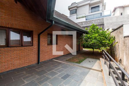 Casa de condomínio para alugar com 575m², 7 quartos e 6 vagasQuintal