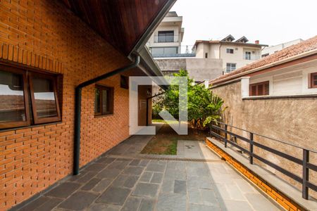 Casa de condomínio para alugar com 575m², 7 quartos e 6 vagasVista 