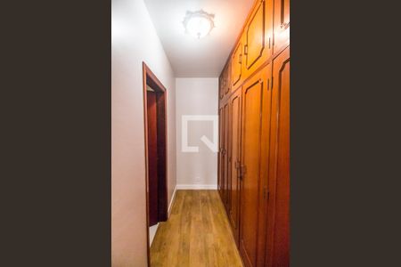 Casa de condomínio para alugar com 575m², 7 quartos e 6 vagasBanheiro da Suíte 2