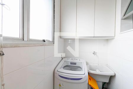 Apartamento à venda com 157m², 3 quartos e 2 vagas Apartamento à venda com 157m², 3 quartos e 2 vagasÁrea de serviço