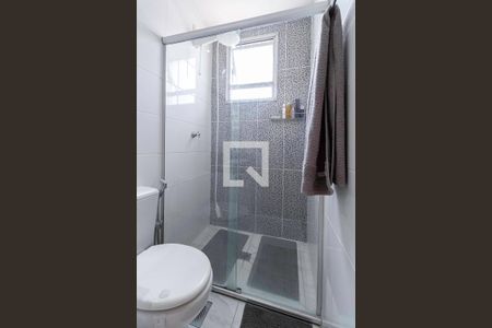 Apartamento à venda com 157m², 3 quartos e 2 vagas Apartamento à venda com 157m², 3 quartos e 2 vagasBanheiro da suíte 1