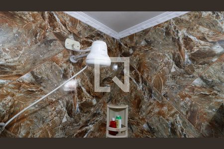 Casa à venda com 166m², 4 quartos e 2 vagasBanheiro 2