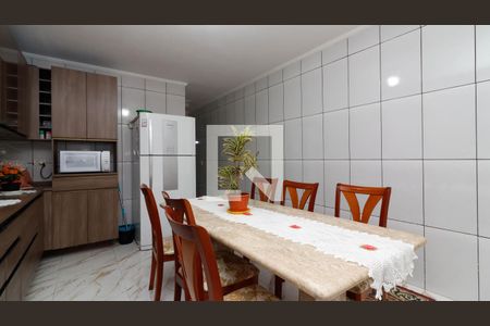 Casa à venda com 166m², 4 quartos e 2 vagasCozinha
