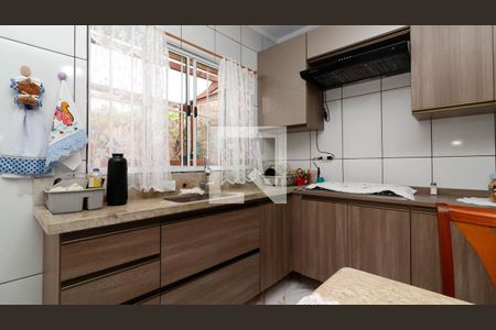 Casa à venda com 166m², 4 quartos e 2 vagasCozinha