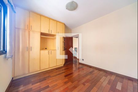 Quarto de apartamento à venda com 1 quarto, 59m² em Vila Alzira, Santo André