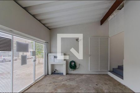 Casa à venda com 165m², 2 quartos e 1 vagaGaragem