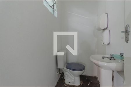 Casa à venda com 165m², 2 quartos e 1 vagaBanheiro de serviço