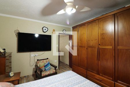 Casa à venda com 220m², 2 quartos e 3 vagasQuarto 2 - Suíte