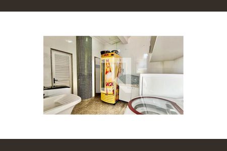 Casa à venda com 360m², 3 quartos e 3 vagasÁrea Externa