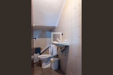 Casa à venda com 146m², 4 quartos e 2 vagasBanheiro da Garagem