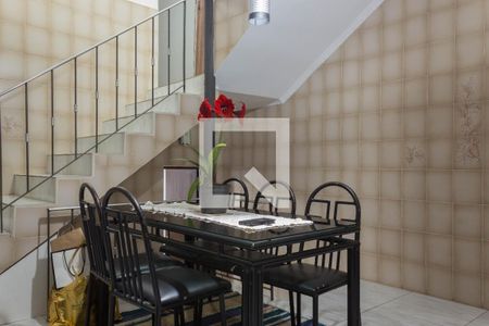 Casa à venda com 146m², 4 quartos e 2 vagasCozinha