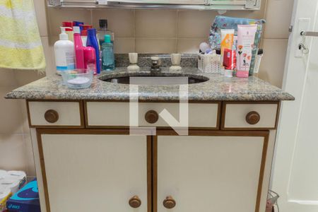 Casa à venda com 146m², 4 quartos e 2 vagasBanheiro da Suíte 1