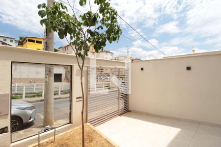 Casa à venda com 120m², 3 quartos e 1 vagaGaragem