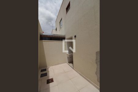 Casa à venda com 120m², 3 quartos e 1 vagaÁrea de Serviço