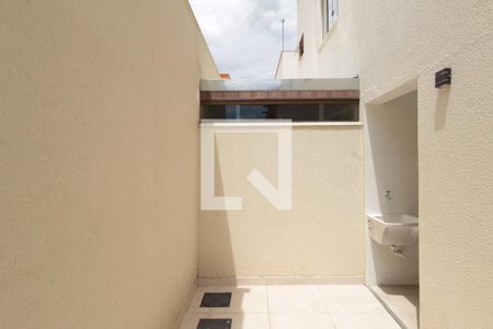Casa à venda com 120m², 3 quartos e 1 vagaÁrea de Serviço