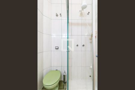 Casa à venda com 100m², 2 quartos e 1 vaga Casa à venda com 100m², 2 quartos e 1 vagaBanheiro