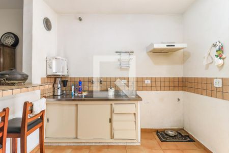 Casa à venda com 100m², 2 quartos e 1 vaga Casa à venda com 100m², 2 quartos e 1 vagaCozinha