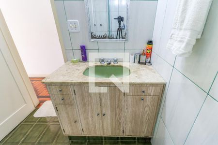 Casa à venda com 100m², 2 quartos e 1 vaga Casa à venda com 100m², 2 quartos e 1 vagaBanheiro