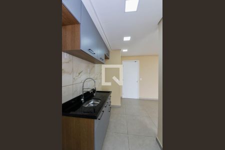 Apartamento para alugar com 55m², 2 quartos e 1 vaga Apartamento para alugar com 55m², 2 quartos e 1 vagaCozinha