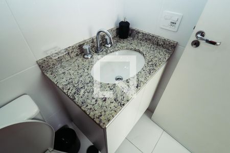 Studio para alugar com 28m², 1 quarto e sem vaga Studio para alugar com 28m², 1 quarto e sem vagaBanheiro