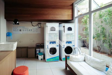 Studio para alugar com 28m², 1 quarto e sem vaga Studio para alugar com 28m², 1 quarto e sem vagaÁrea comum - Lavanderia