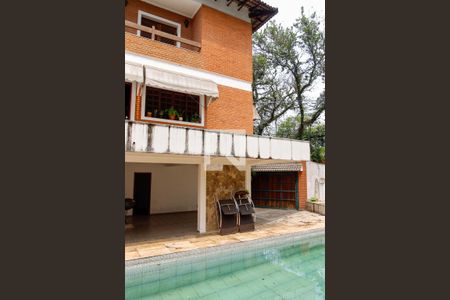 Casa para alugar com 377m², 4 quartos e 4 vagas Casa para alugar com 377m², 4 quartos e 4 vagasÁrea comum