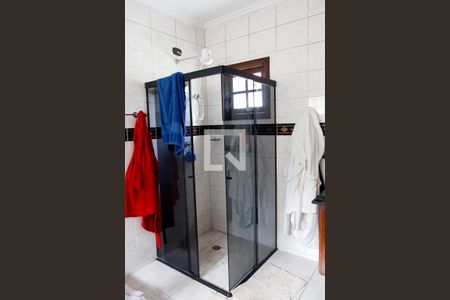 Casa para alugar com 377m², 4 quartos e 4 vagas Casa para alugar com 377m², 4 quartos e 4 vagasBanheiro da Suíte 4