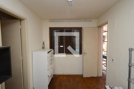 Casa à venda com 280m², 3 quartos e 3 vagasQuarto de Serviço