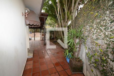Casa à venda com 280m², 3 quartos e 3 vagasQuintal