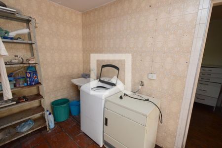 Casa à venda com 280m², 3 quartos e 3 vagasÁrea de Serviço