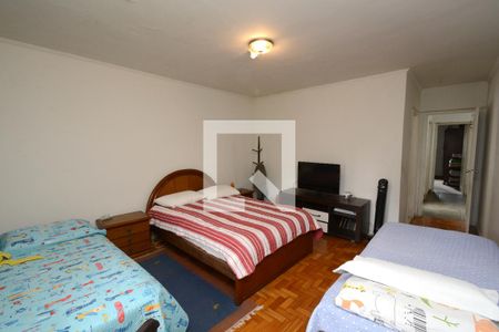 Casa à venda com 280m², 3 quartos e 3 vagasSuíte