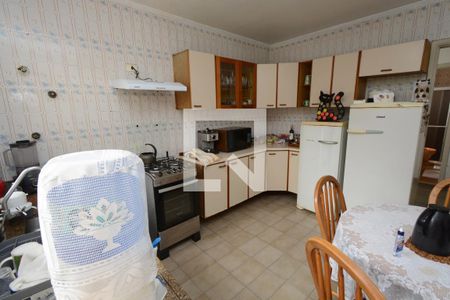 Casa à venda com 280m², 3 quartos e 3 vagasCozinha