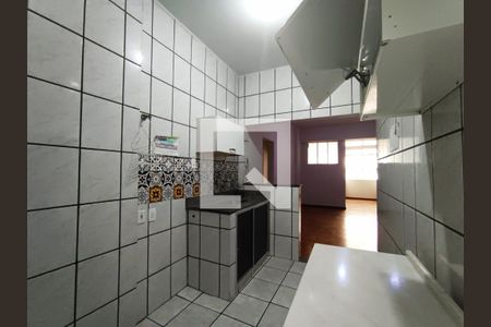 Apartamento à venda com 113m², 3 quartos e sem vaga Apartamento à venda com 113m², 3 quartos e sem vagaCozinha