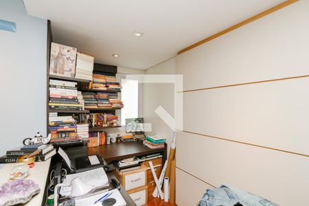 Escritório de apartamento à venda com 3 quartos, 100m² em Jardim das Acácias, São Paulo