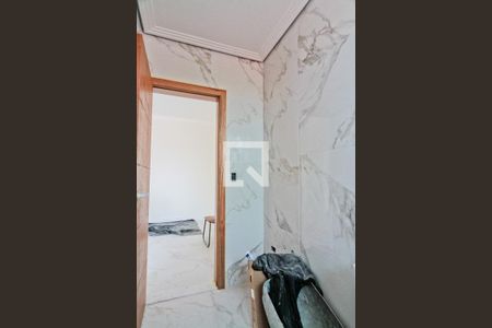 Casa à venda com 250m², 3 quartos e 4 vagasBanheiro da Suíte 1