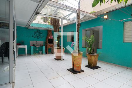 Apartamento para alugar com 165m², 3 quartos e sem vaga Apartamento para alugar com 165m², 3 quartos e sem vagaQuintal