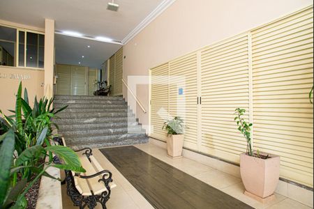 Apartamento para alugar com 165m², 3 quartos e sem vaga Apartamento para alugar com 165m², 3 quartos e sem vagaÁrea comum - Hall de entrada