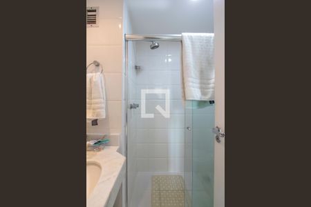 Apartamento à venda com 62m², 2 quartos e 1 vaga Apartamento à venda com 62m², 2 quartos e 1 vagaBanheiro