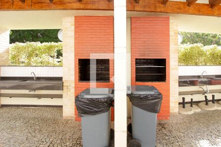 Apartamento à venda com 62m², 2 quartos e 1 vaga Apartamento à venda com 62m², 2 quartos e 1 vagaÁrea comum - Churrasqueira