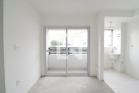 Sala/Cozinha/Área de Serviço de apartamento à venda com 1 quarto, 32m² em Vila Paulicéia, São Paulo